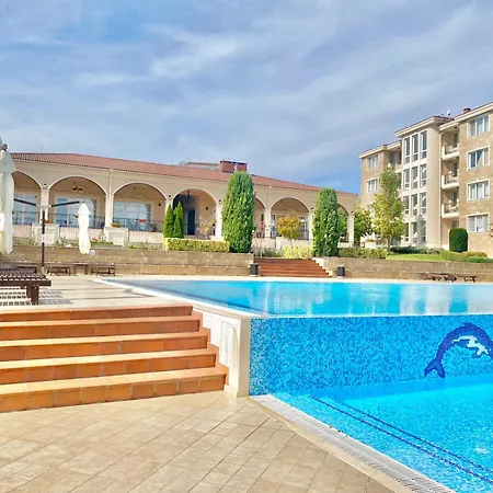 Апартаменты In Complex Atia *