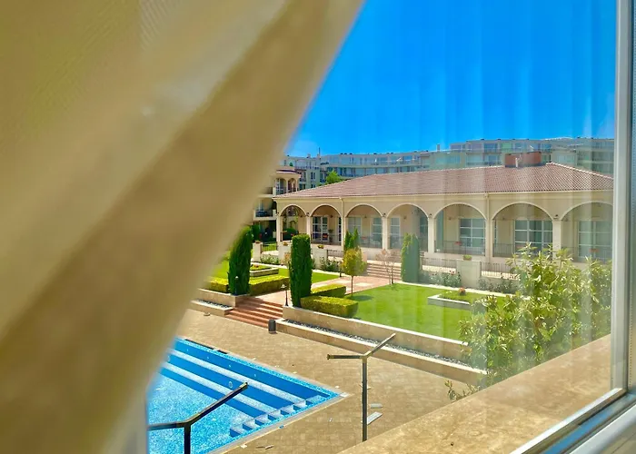 Apartamento In Complex Atia