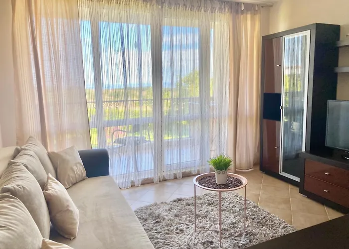 In Complex Atia Apartamento *