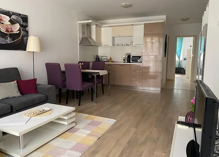 In Complex Atia Apartamento