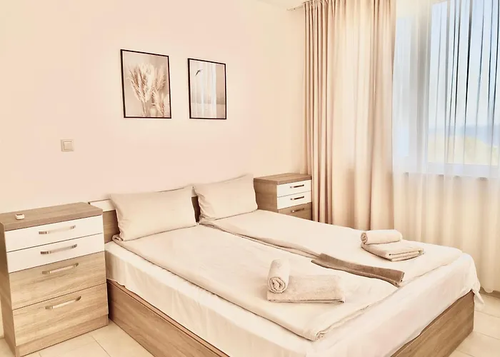 In Complex Atia Chernomorets