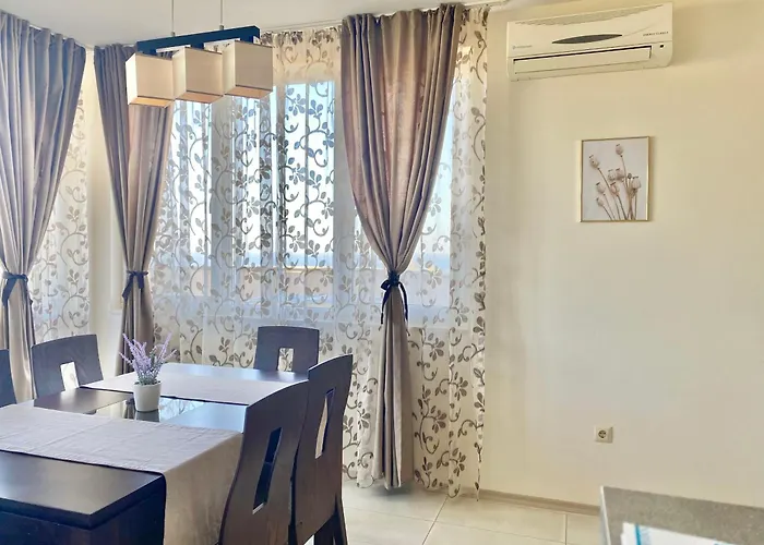 Apartamento In Complex Atia