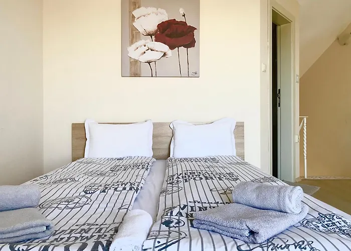 In Complex Atia Apartamento