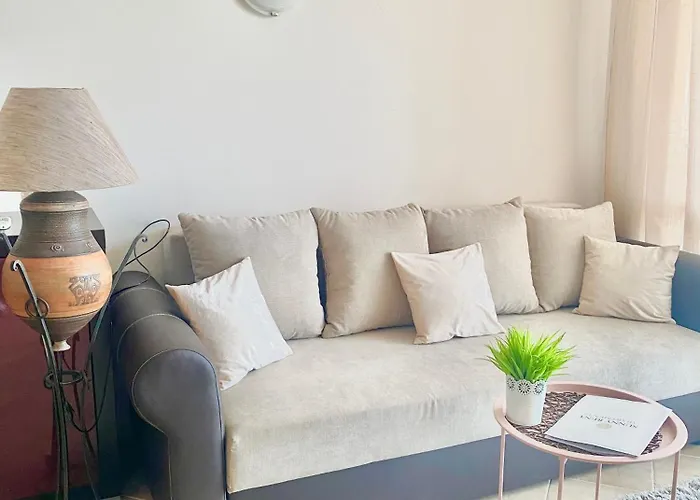 In Complex Atia Apartamento *