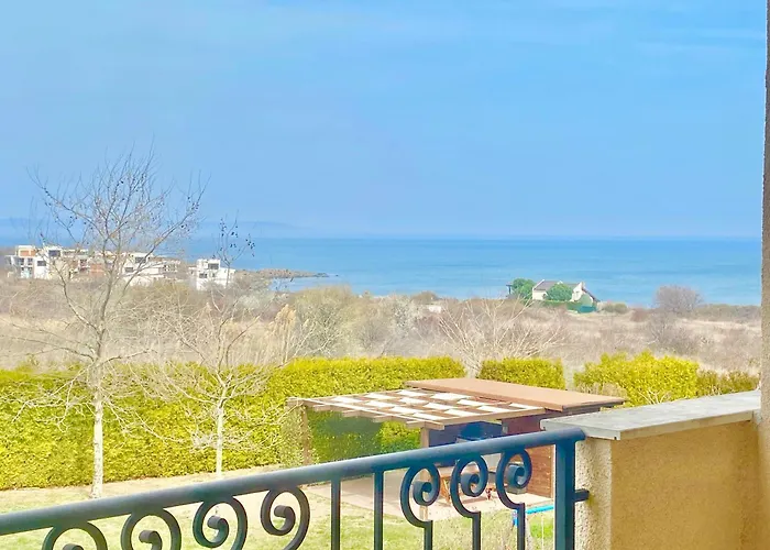 In Complex Atia * Chernomorets