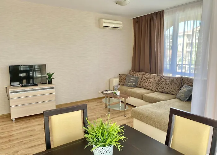 In Complex Atia Chernomorets