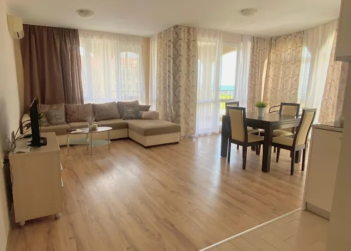 In Complex Atia Chernomorets