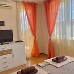 In Complex Atia Апартамент Черноморец