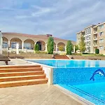 Апартамент In Complex Atia *
