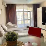 In Complex Atia Апартамент
