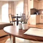 In Complex Atia Апартамент *