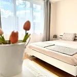 Appartement In Complex Atia
