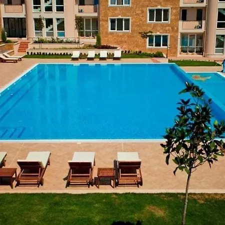 Apartament In Complex Atia *