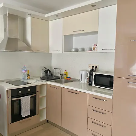 In Complex Atia דירה צ'רנומורץ