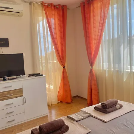 In Complex Atia Apartment Chernomorets