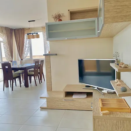 In Complex Atia Apartment *