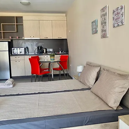 In Complex Atia דירה *