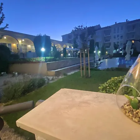 Apartament In Complex Atia Cernomoreț