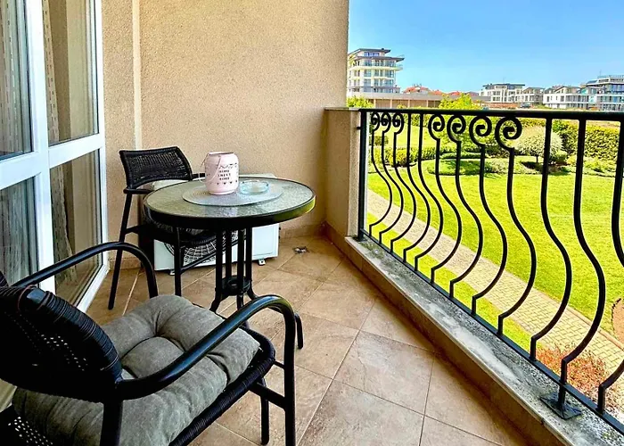 In Complex Atia Апартамент Черноморец